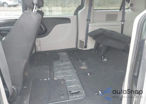 2016 Dodge Grand Caravan American Value Pkg z USA, uszkodzony, nr VIN 2C4RDGBG7GR227524